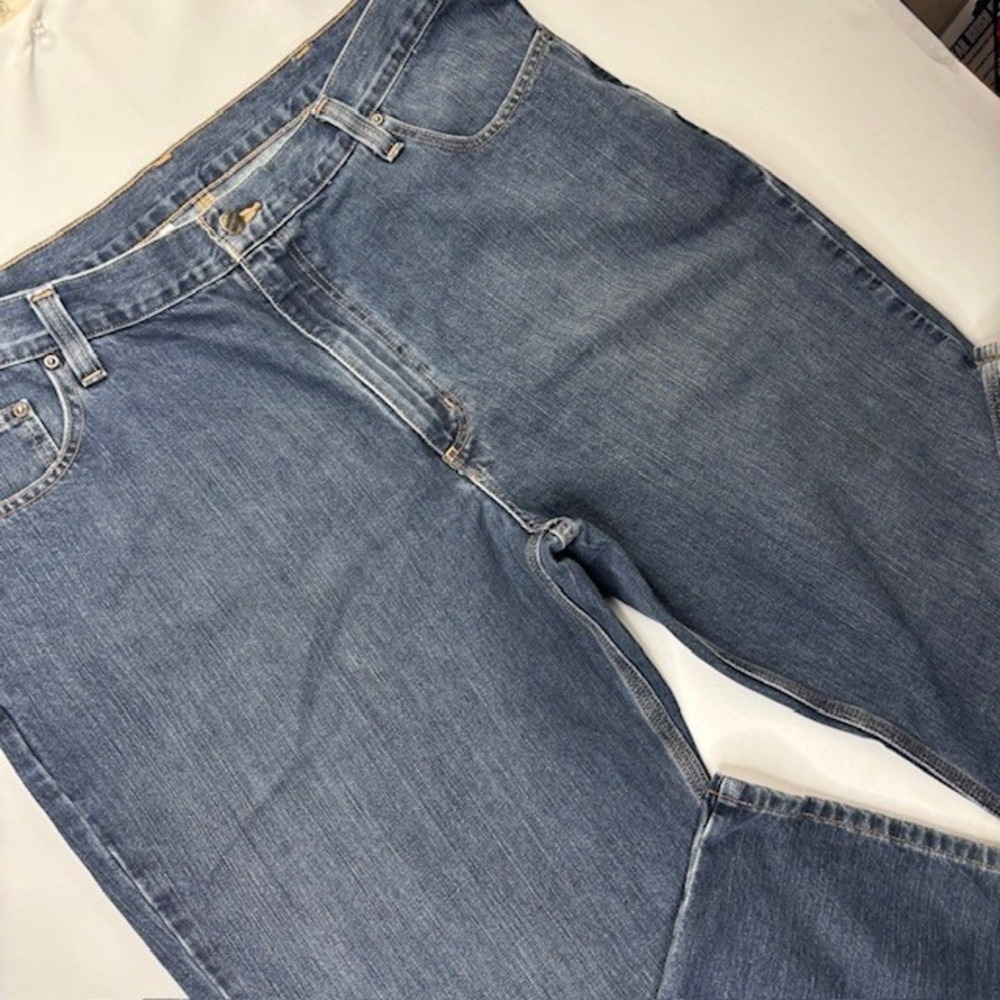 Carhartt B24 Relaxed Fit Jeans Men's 42x32 Light Wash Workwear Denim Blue - Picture 4 of 13